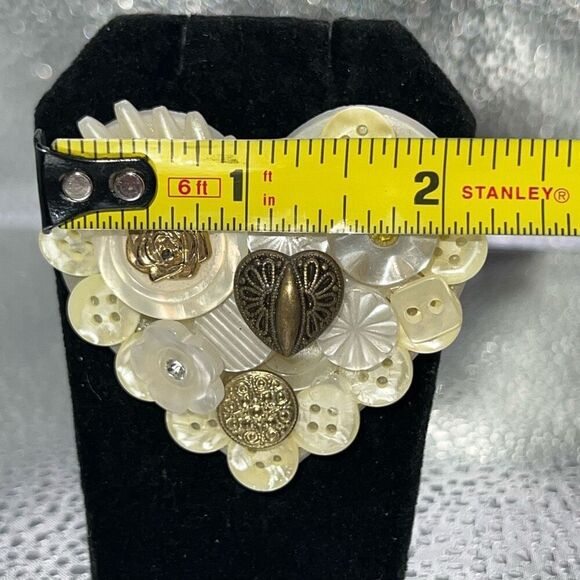 Vintage Button Brooch Pin White Gold Tone Hand Designed Classic Sewing Estate - Picture 2 of 7